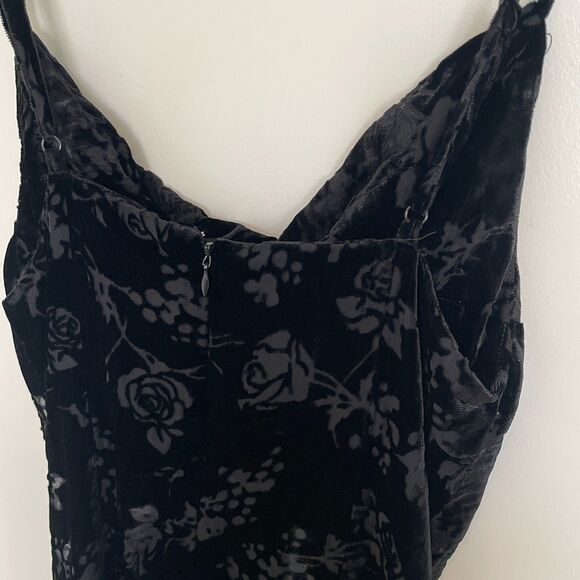 Urban Outfitters Midi Dress Sz Medium Velvet Burnout Whimsigoth Dark Romantic - Picture 8 of 10